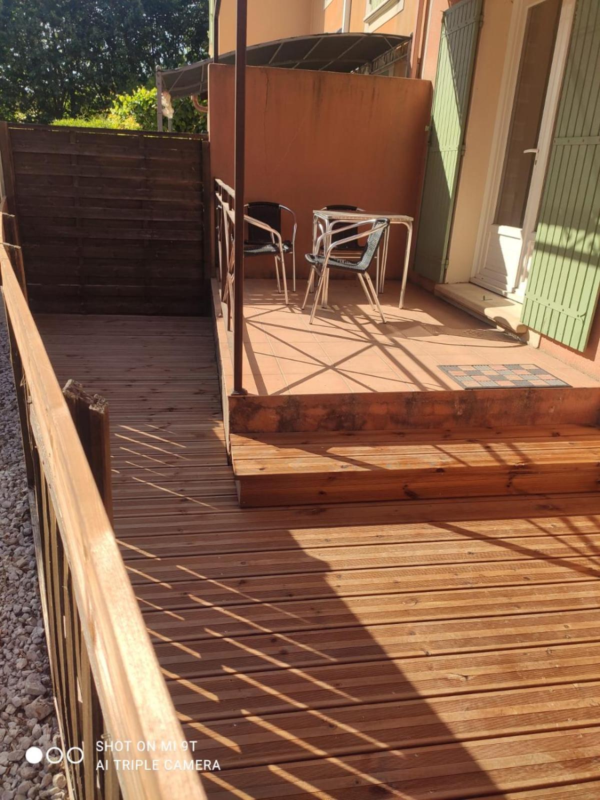 Gite Les Coquelicots 2 Quartier Residentiel LʼIsle-sur-la-Sorgue Dış mekan fotoğraf